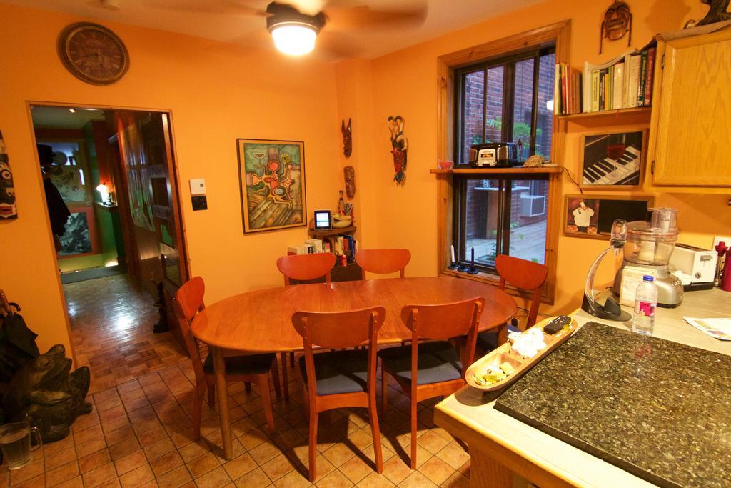 Gite L'Imprevu Montreal Ngoại thất bức ảnh